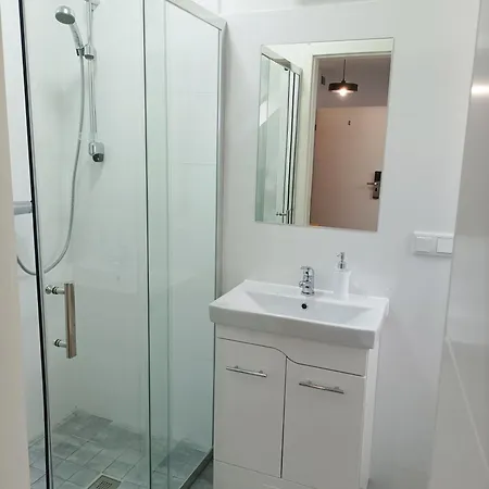 Pod Palacem Motel *