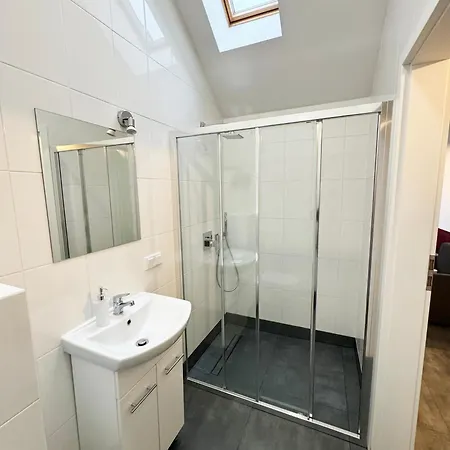 Pod Palacem Μοτέλ Koszecin