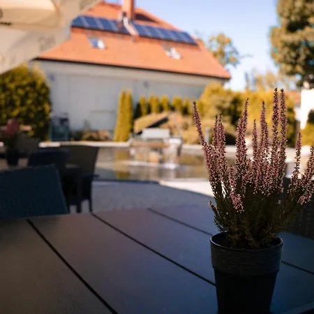 Μοτέλ Pod Palacem *