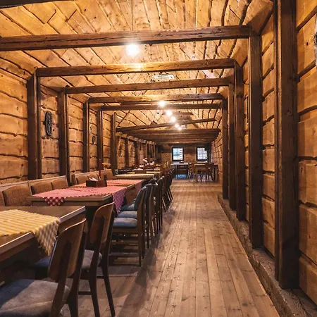 Pod Palacem Koszecin